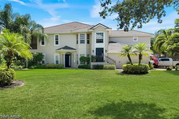 5021 Maxwell Circle #101, Naples, FL 34105