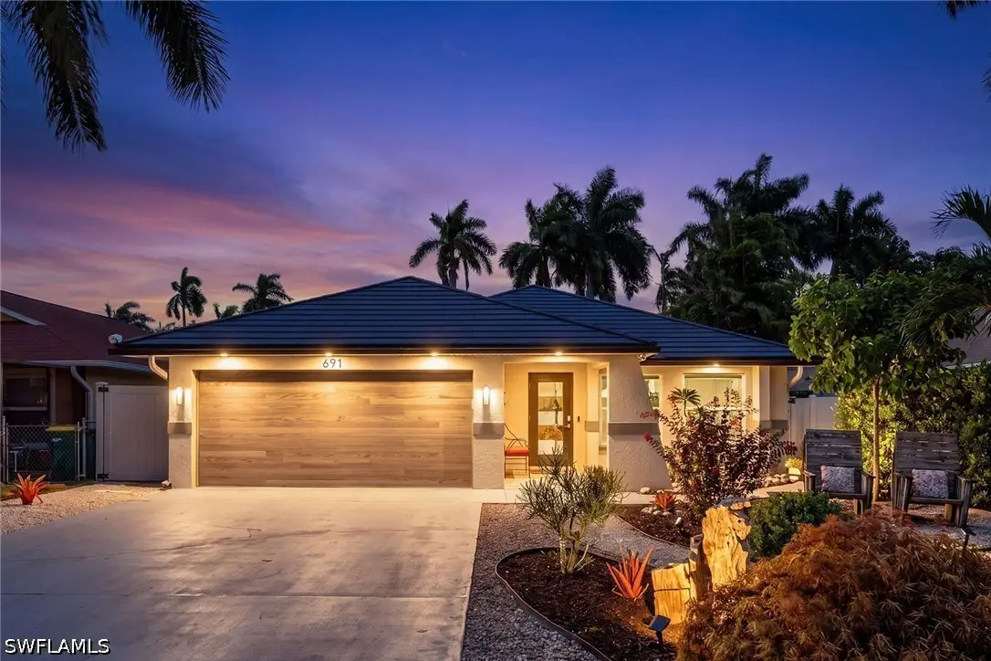 691 100th Avenue N, Naples, FL 34108 - #1
