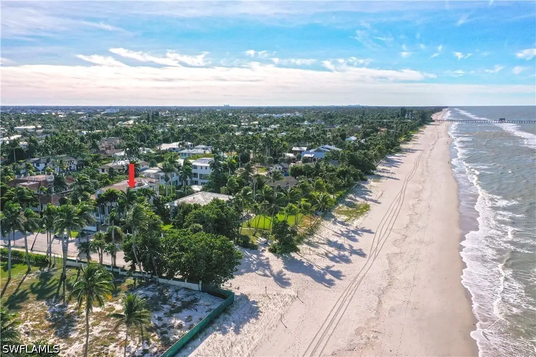 40 5th Avenue S, Naples, FL 34102 - #1