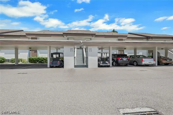 5770 Trailwinds Drive #213, Fort Myers, FL 33907