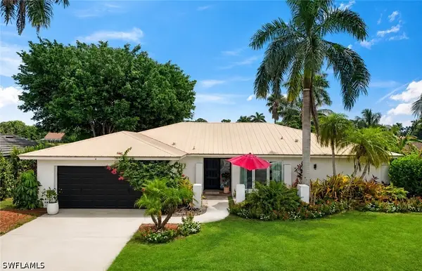 391 Torrey Pines Point, Naples, FL 34113