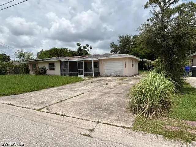 1637 Merrimack Court, Fort Myers, FL 33907 - #1