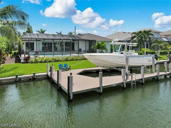 641 Hernando Drive, Marco Island, FL 34145