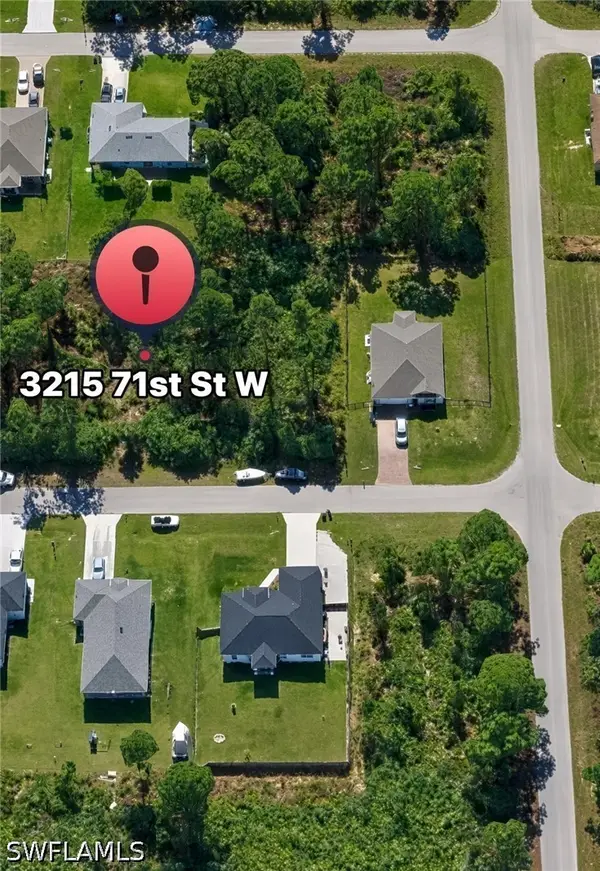 3215 71st Street W, Lehigh Acres, FL 33971
