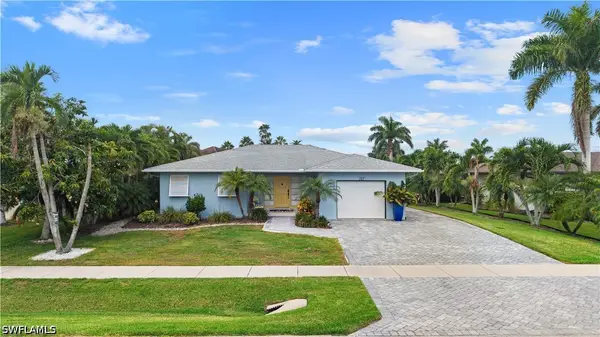 212 Angler Court, Marco Island, FL 34145