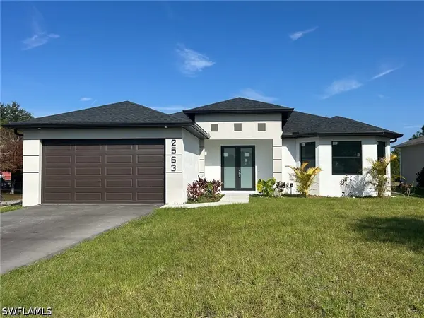 2563 47th Avenue Ne, Naples, FL 34120