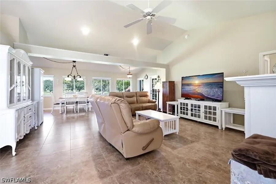 112 Bordeaux Court, Naples, FL 34112 - #3