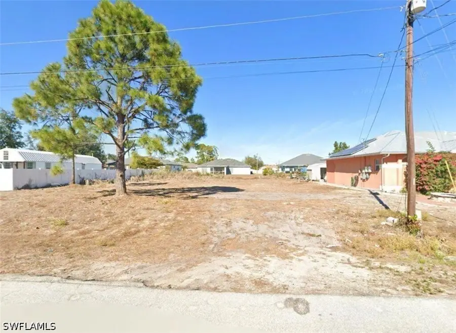 2804 7th Street W, Lehigh Acres, FL 33971 - #2