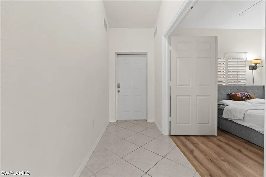 4420 Botanical Place Circle #402, Naples, FL 34112 - #3