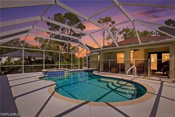 3650 6th Avenue Ne, Naples, FL 34120