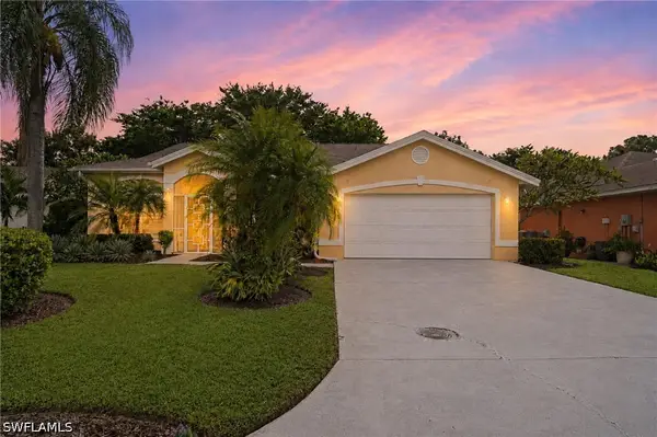 1896 Piccadilly Circus, Naples, FL 34112