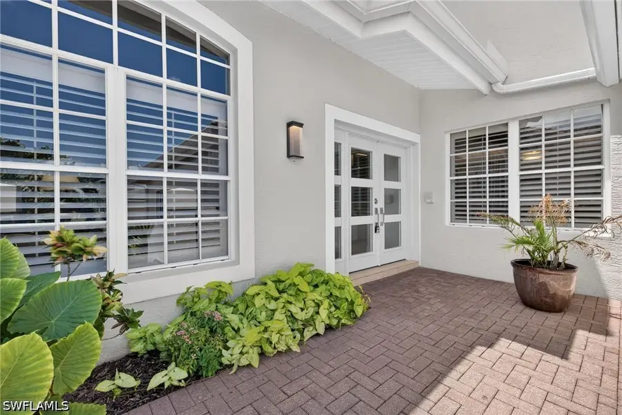3852 Clipper Cove Drive, Naples, FL 34112 - #3