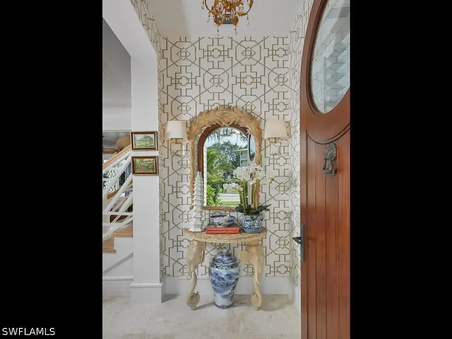 909 10th Avenue S, Naples, FL 34102 - #2