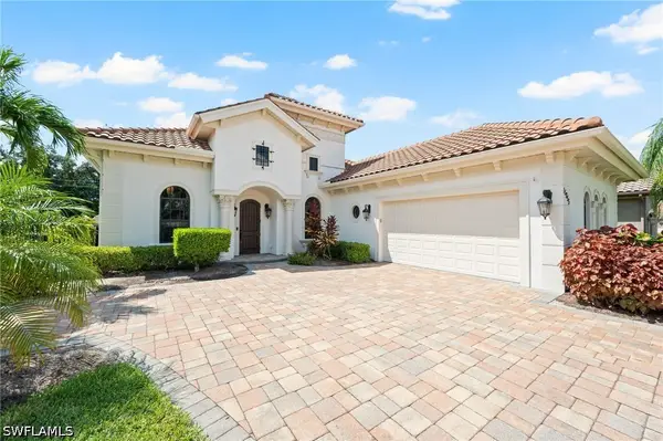 15855 Secoya Reserve Circle, Naples, FL 34110