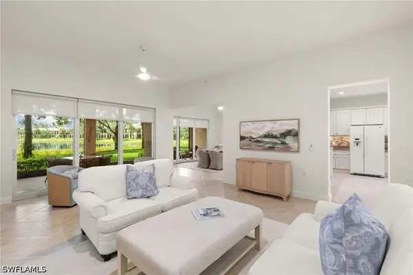 3053 Aviamar Circle #8-102, Naples, FL 34114