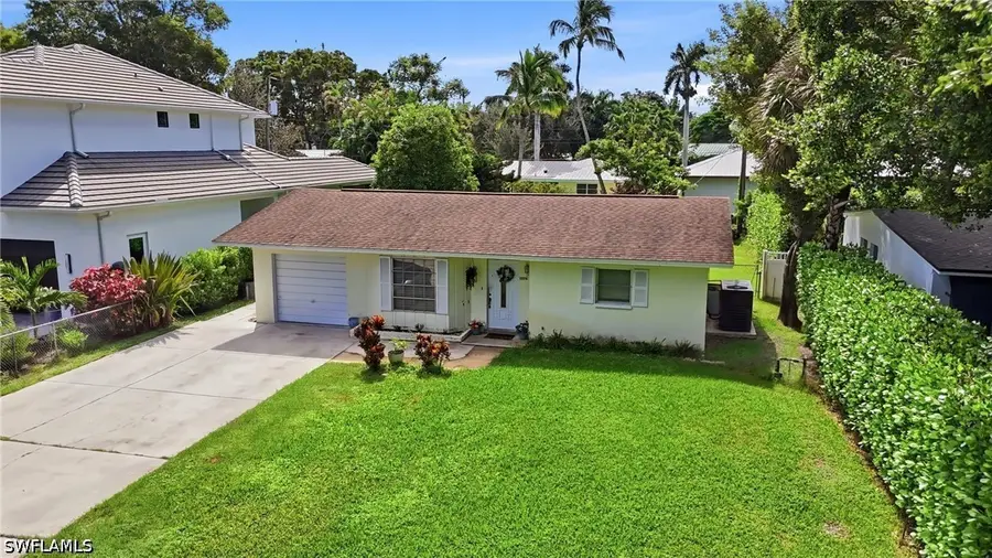 1270 10th Avenue N, Naples, FL 34102 - #3
