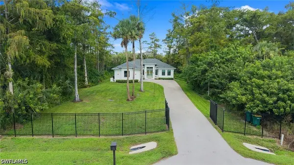 2545 18th Avenue Ne, Naples, FL 34120