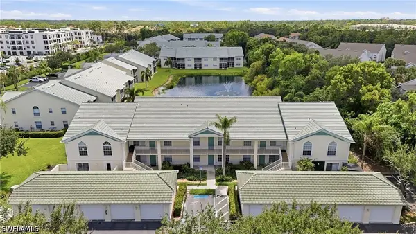 4910 Cougar Court N #101, Naples, FL 34109