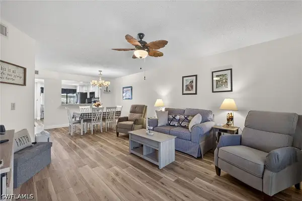 4973 Pepper Circle #F105, Naples, FL 34113