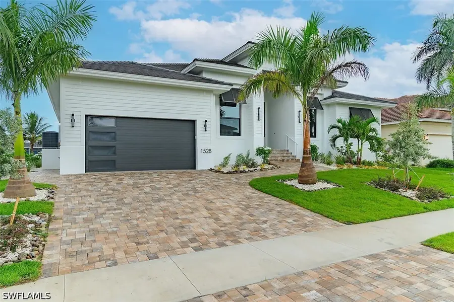 1528 Kingston Court N, Marco Island, FL 34145 - #2
