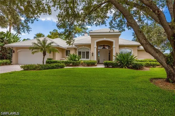 429 Rosemeade Lane, Naples, FL 34105