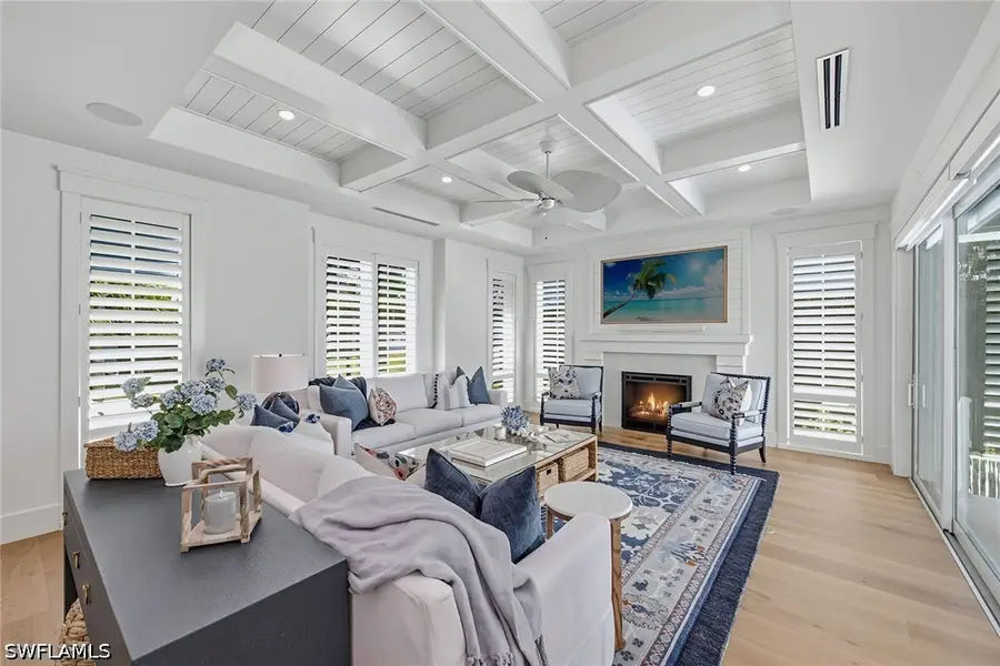 844 8th Street S, Naples, FL 34102 - #2