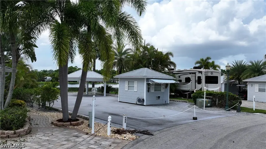 10210 Surfwood Court, Fort Myers, FL 33905 - #3