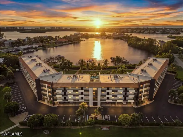 226 3rd Street #215, Bonita Springs, FL 34134