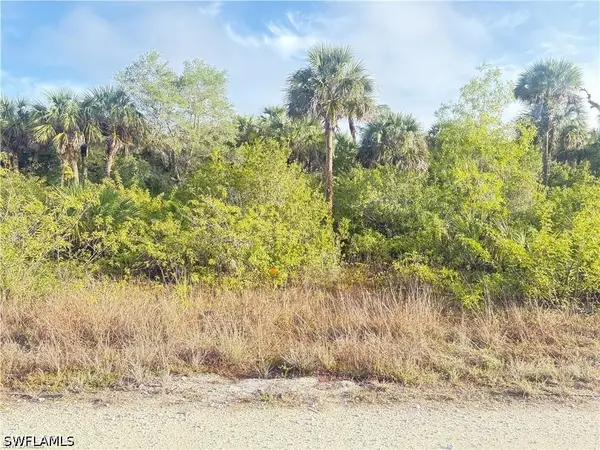 961 Plymouth Street E, Lehigh Acres, FL 33974