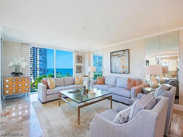 4401 Gulf Shore Boulevard N #D807, Naples, FL 34103