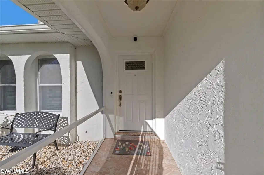702 SE 10th Avenue, Cape Coral, FL 33990 - #2