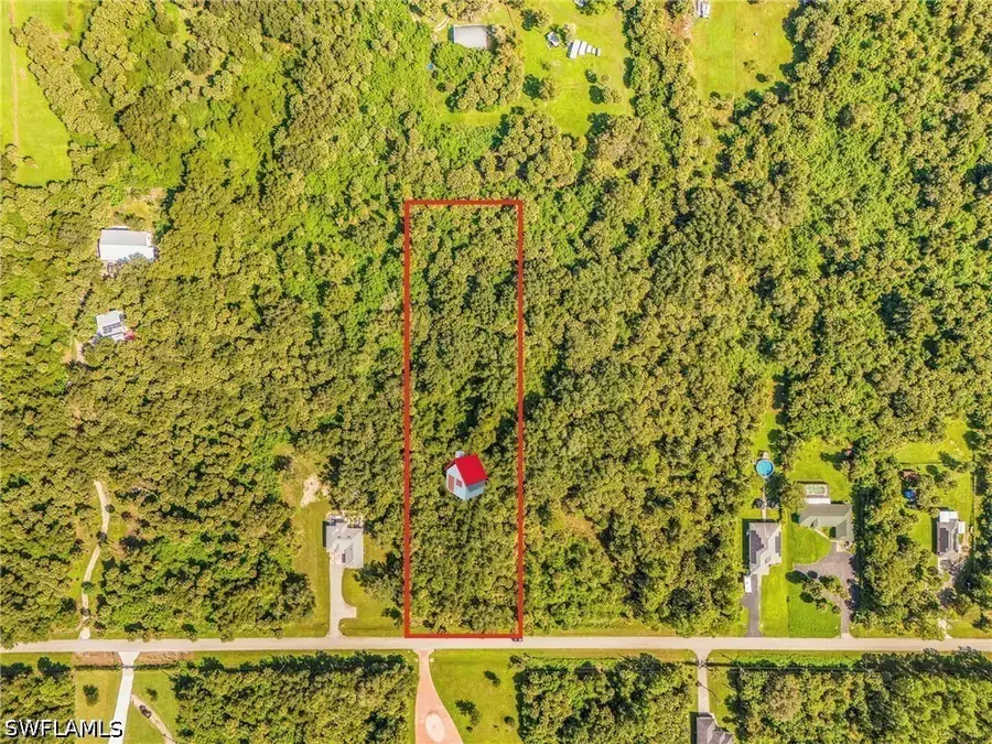 2841 30th Avenue Se, Naples, FL 34117 - #2