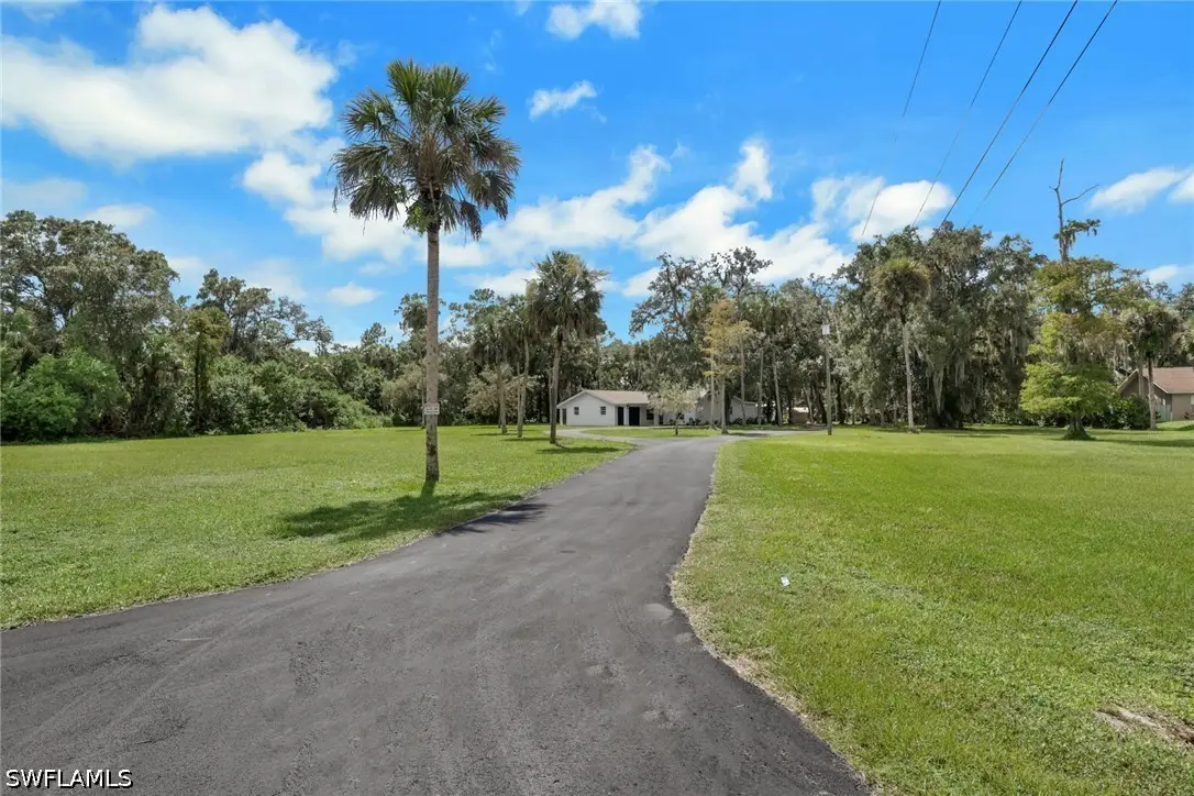 241 20th Street Ne, Naples, FL 34120 - #1