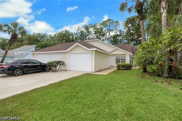 1413 Monarch Circle #B4, Naples, FL 34116