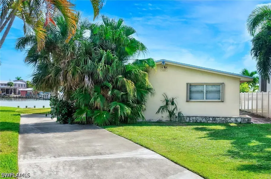 129 Pago Pago Drive E, Naples, FL 34113 - #2