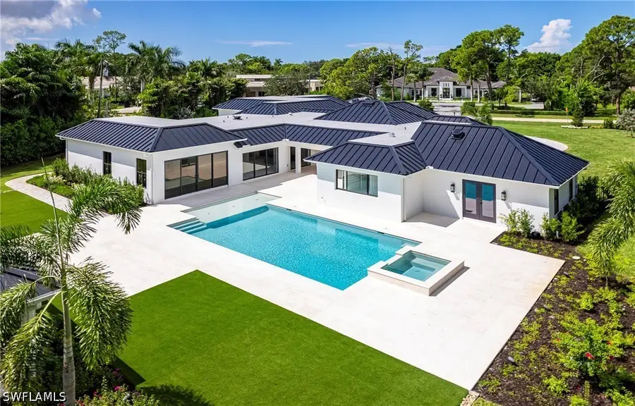 620 Carica Road, Naples, FL 34108 - #3