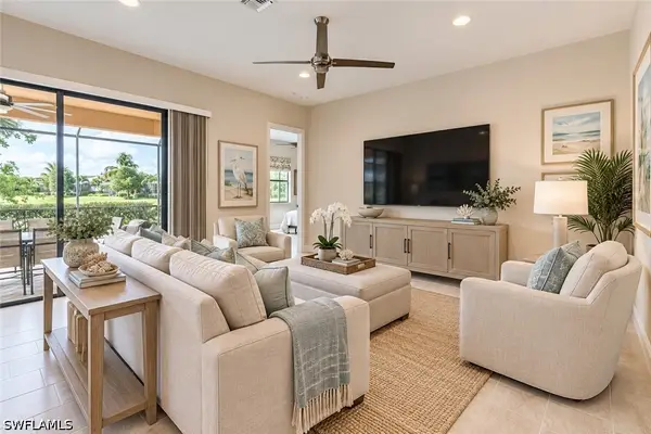 1940 Mustique Street, Naples, FL 34120
