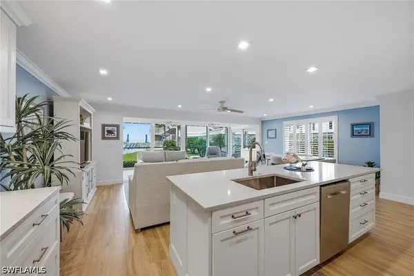 2875 Gulf Shore Boulevard N #106, Naples, FL 34103