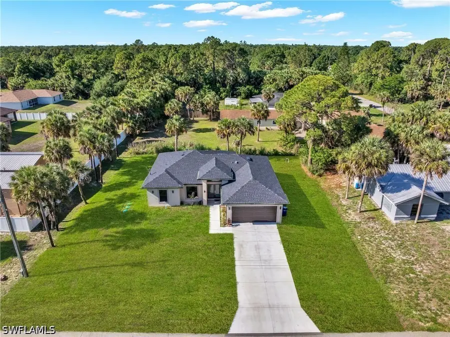 205 W 7th Street, Lehigh Acres, FL 33972 - #3