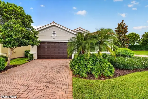 3804 Columbia Court, Naples, FL 34119