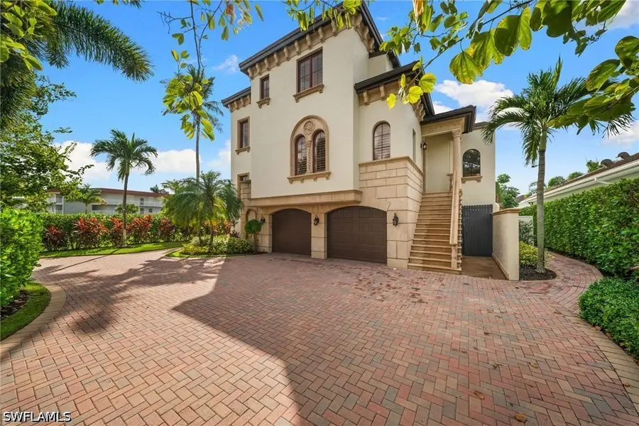 1560 Osprey Avenue, Naples, FL 34102 - #2