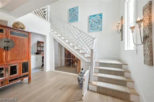 200 Burning Tree Drive, Naples, FL 34105