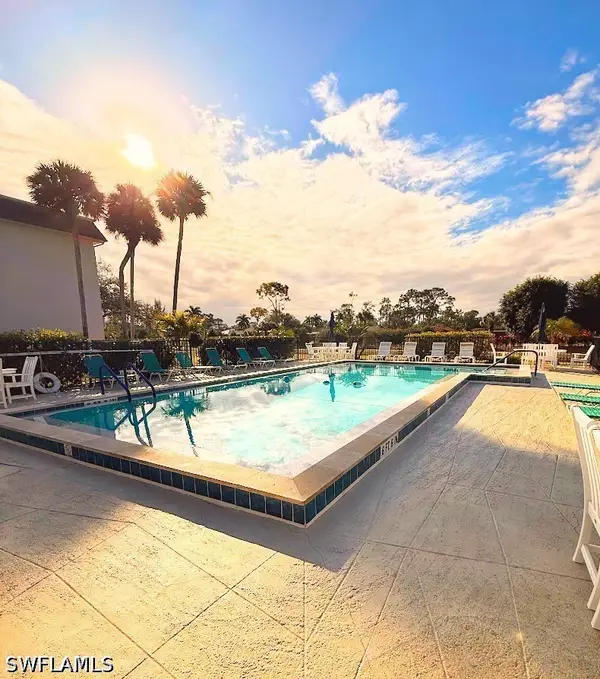 5683 Rattlesnake Hammock Road #A-202, Naples, FL 34113