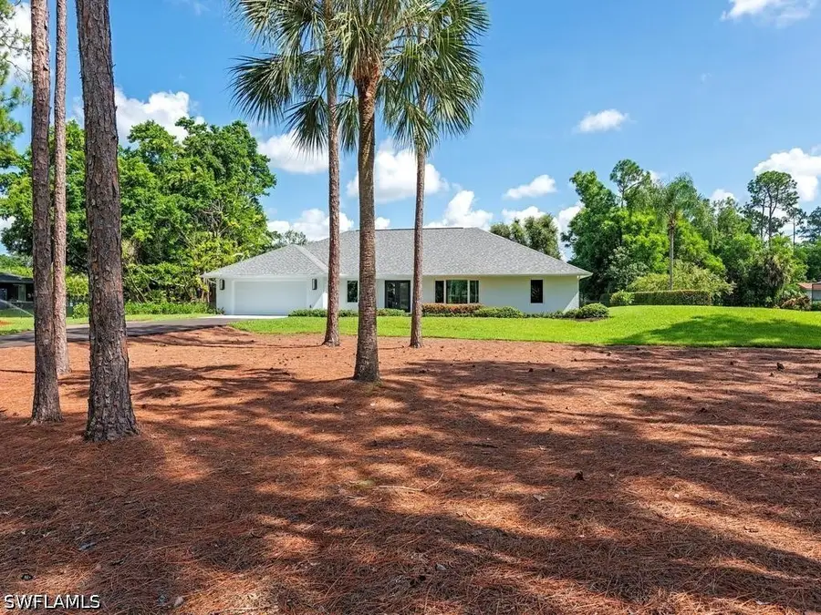 5520 Cynthia Lane, Naples, FL 34112 - #2