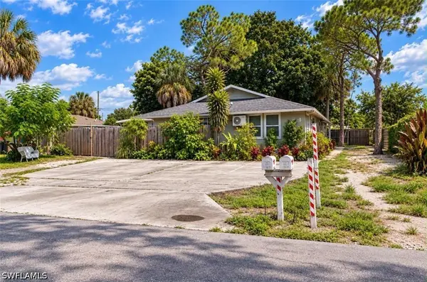 1738 41st Street Sw, Naples, FL 34116