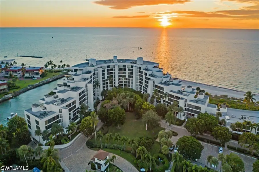 2310 Gulf Shore Boulevard N #112, Naples, FL 34103 - #3