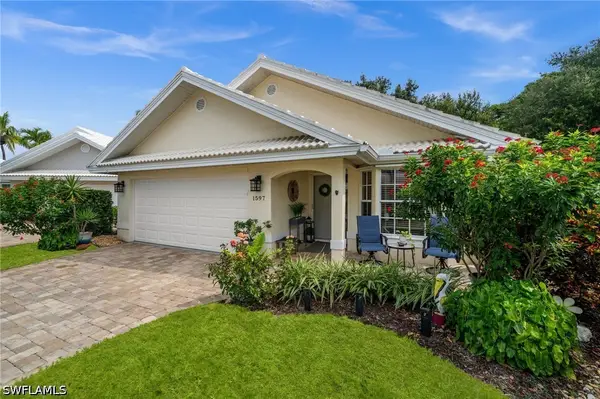 1597 Weybridge Circle #13, Naples, FL 34110