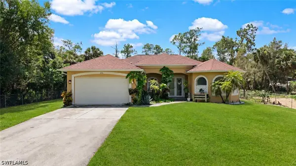 2990 2nd Avenue Se, Naples, FL 34117