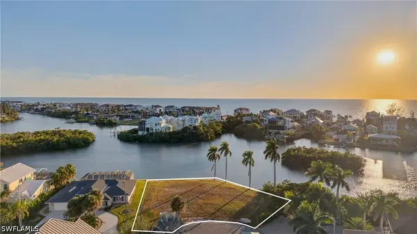 26737 Mclaughlin Boulevard, Bonita Springs, FL 34134
