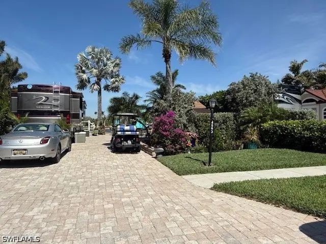 4593 Southern Breeze Drive, Naples, FL 34114 - #2